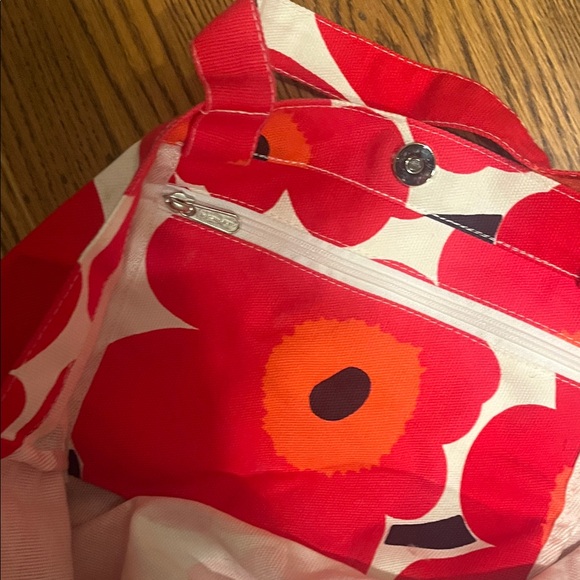 Marimekko Floral Tote - Picture 7 of 8